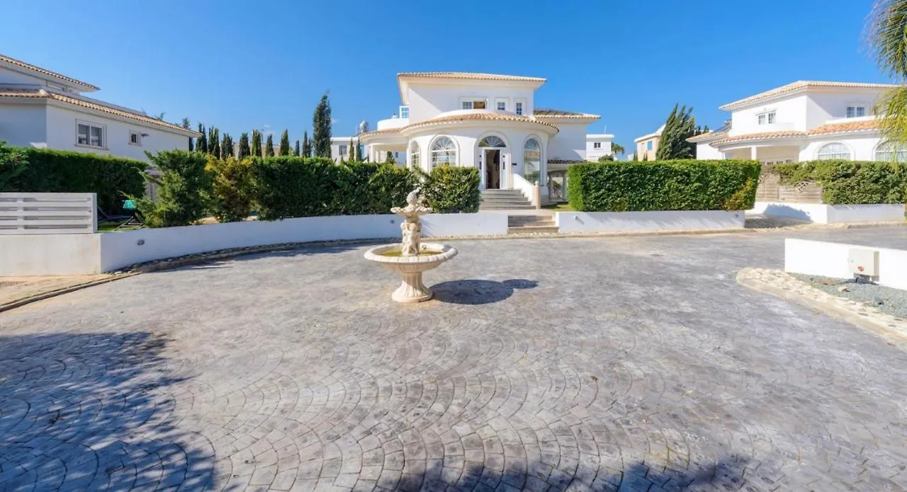Villa Elysium Sotira