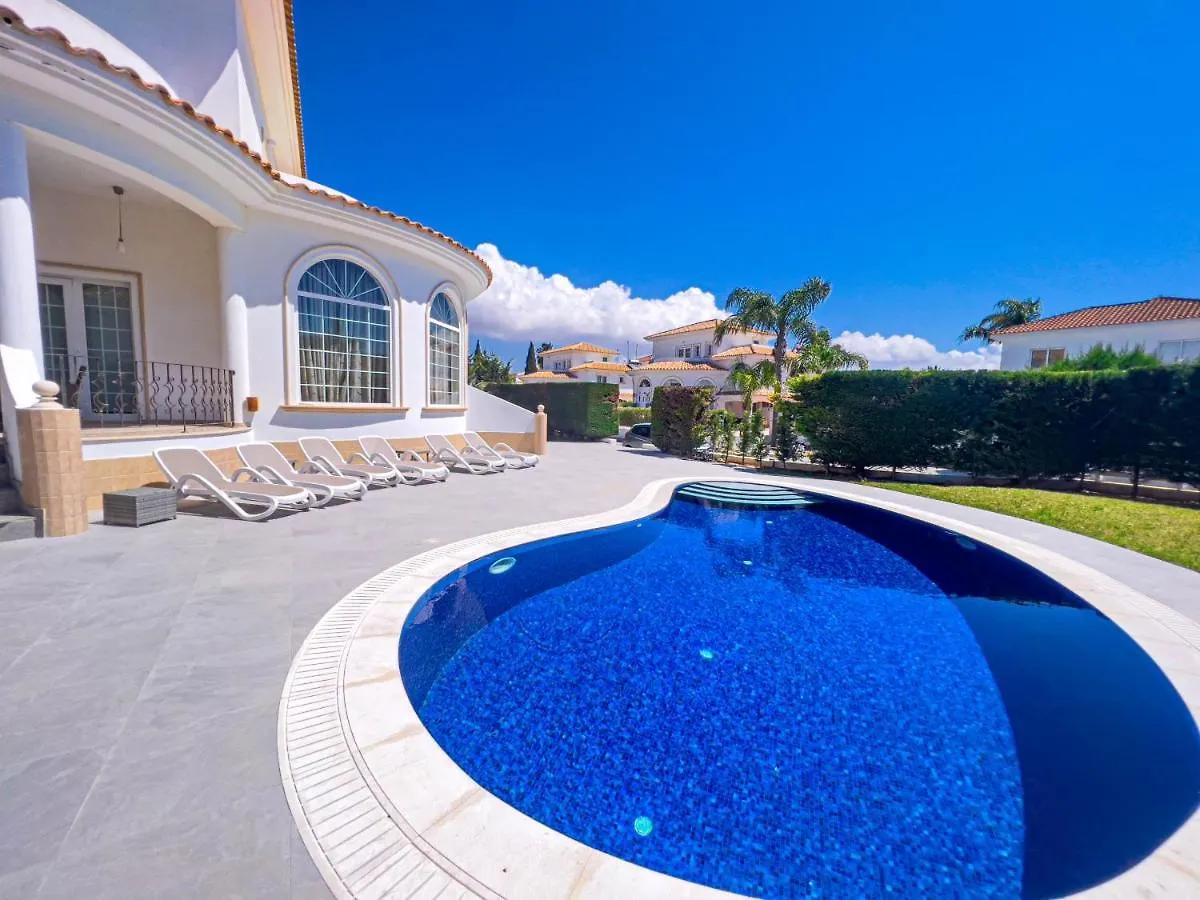 Villa Elysium Sotira